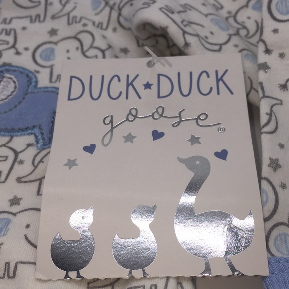 Duck Duck Goose Infant Boys Elephant Pattern Sleeper Outfit Size 3-6 Months - Picture 4 of 9